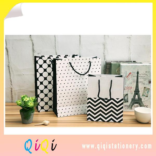 custom shopping bag paper package bag black white classical design